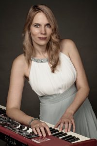 Adrianna C-Zar